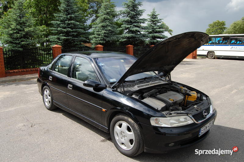 Opel Vectra B Piękność Jasny środek bogato wypos 101KM Opel łódzkie Sadkowice