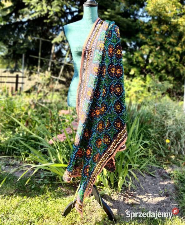 Duża chusta szal dupatta haftowana szyfon czarna Szczecin