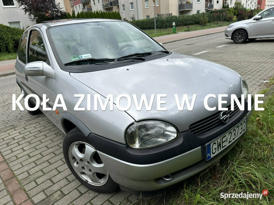 Opel Corsa 100 lecie Opla symboliczny przebieg2 Corsa pomorskie