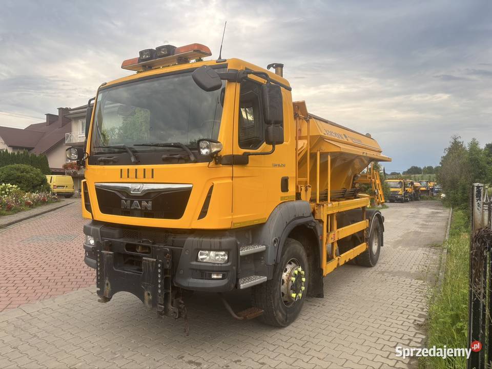 MAN TGM 18250 4x4BB Piaskarka Solarka econ 2014 garażowany Pługi (piaskarki)
