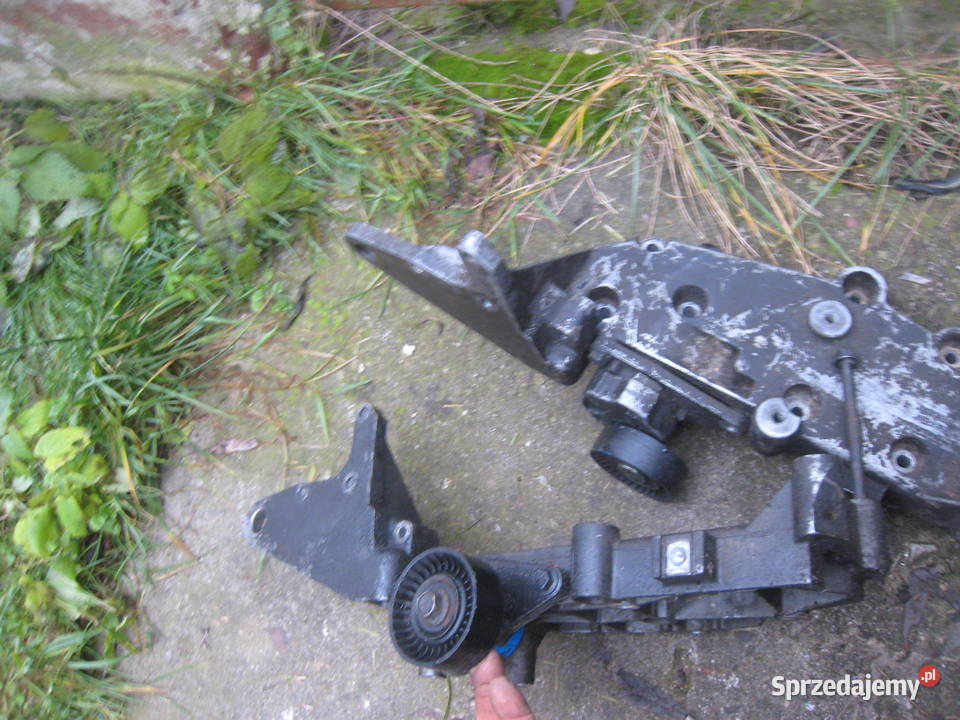 Łapa stojan mocowanie podstawa alternatora Volvo Kraków sprzedam