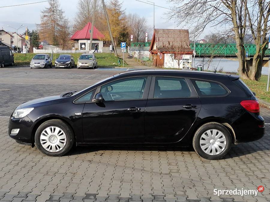 Opel Astra J Benzyna 16Tesla Sanok sprzedam
