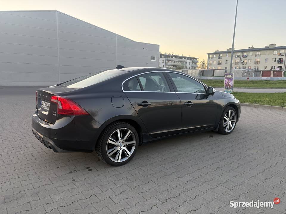 VOLVO S60 T6 304 30Turbo Korytnica
