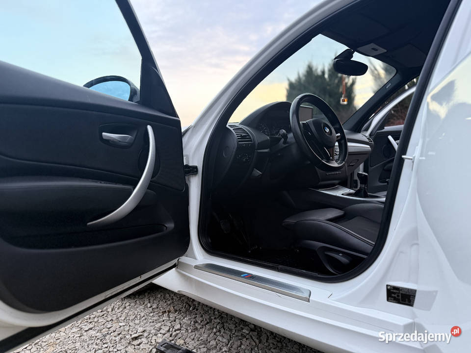 BMW Seria 1 118i 2008 Doinwestowana Zręcin sprzedam