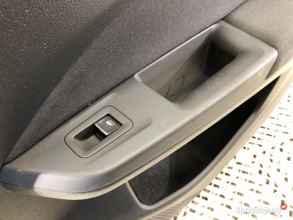 BOCZEK DRZWI PRAWY TYŁ VW GOLF VIII Kombi Tapicerki samochodowe