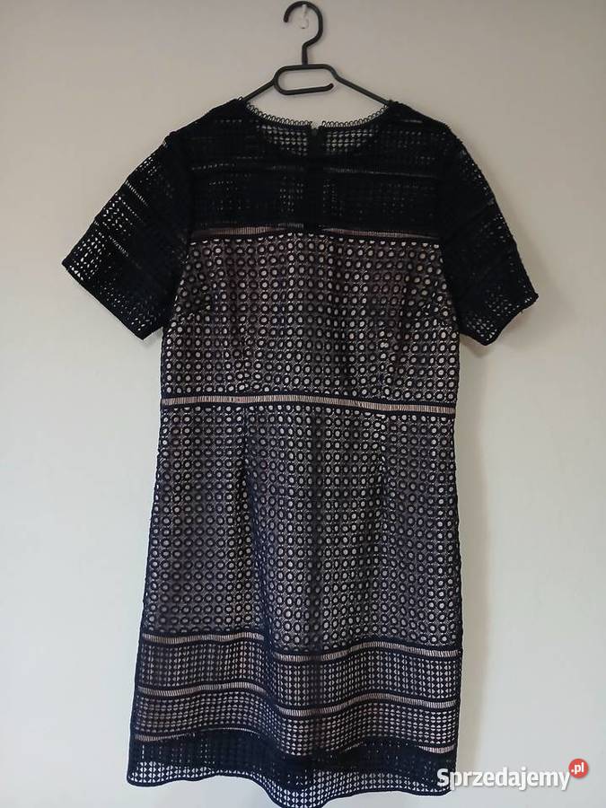 Elegancka sukienka koronka na weselekomunię Kielce