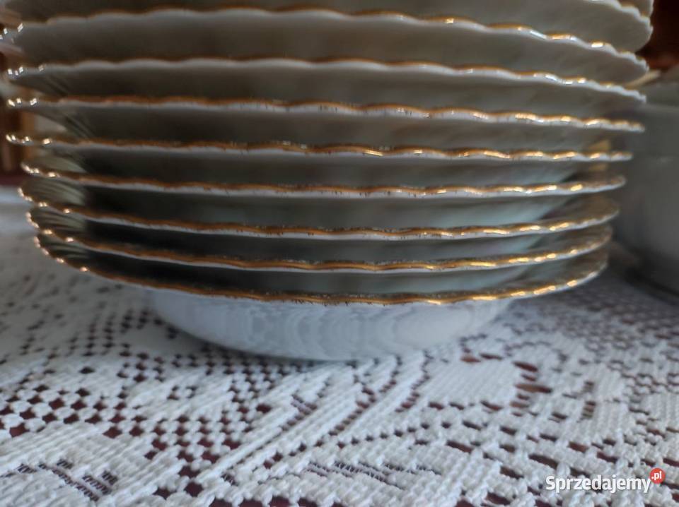 głęboki obiadowy talerz na zupę porcelanowy sprzedam