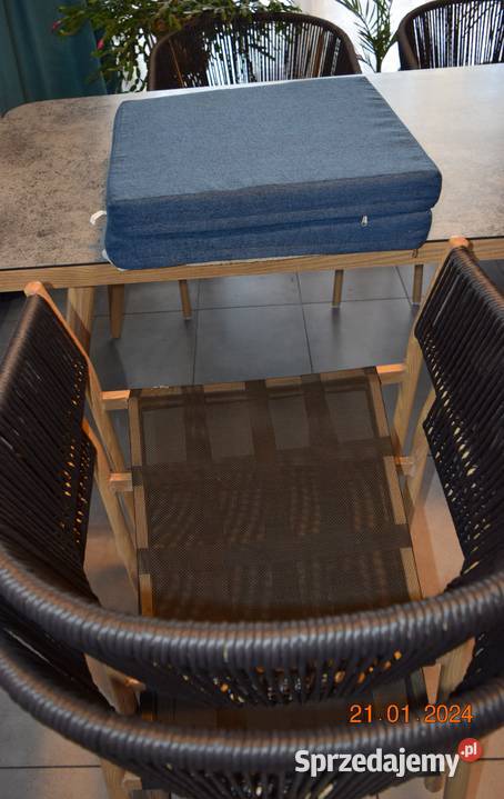 zestaw ogrodowy 61 technoratan obiadowy stół małopolskie Bosutów sprzedam