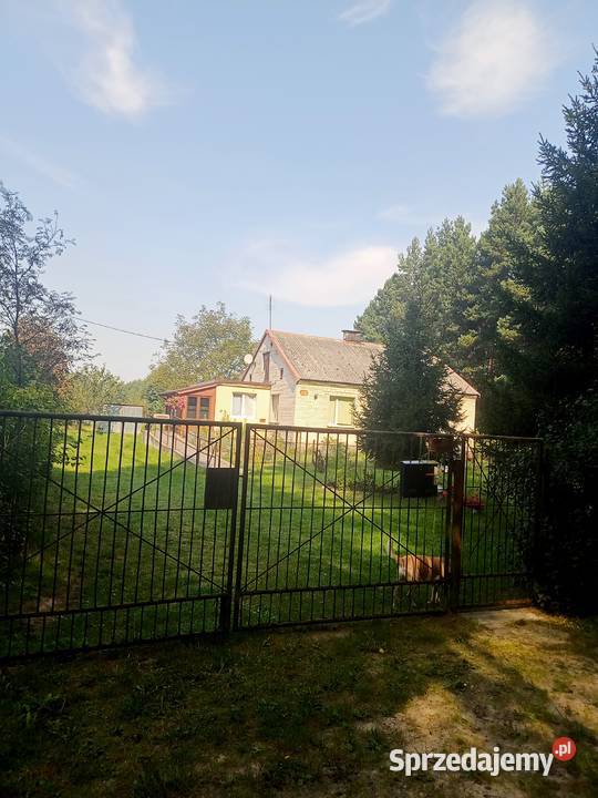 Sprzedam dom murowany plus budynki gospodarcze