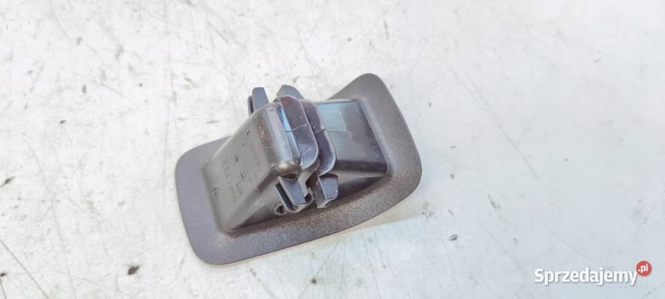 ZAŚLEPKA MOCOWANIA ISOFIX TYŁ AUDI A4 B9 Przystajń sprzedam