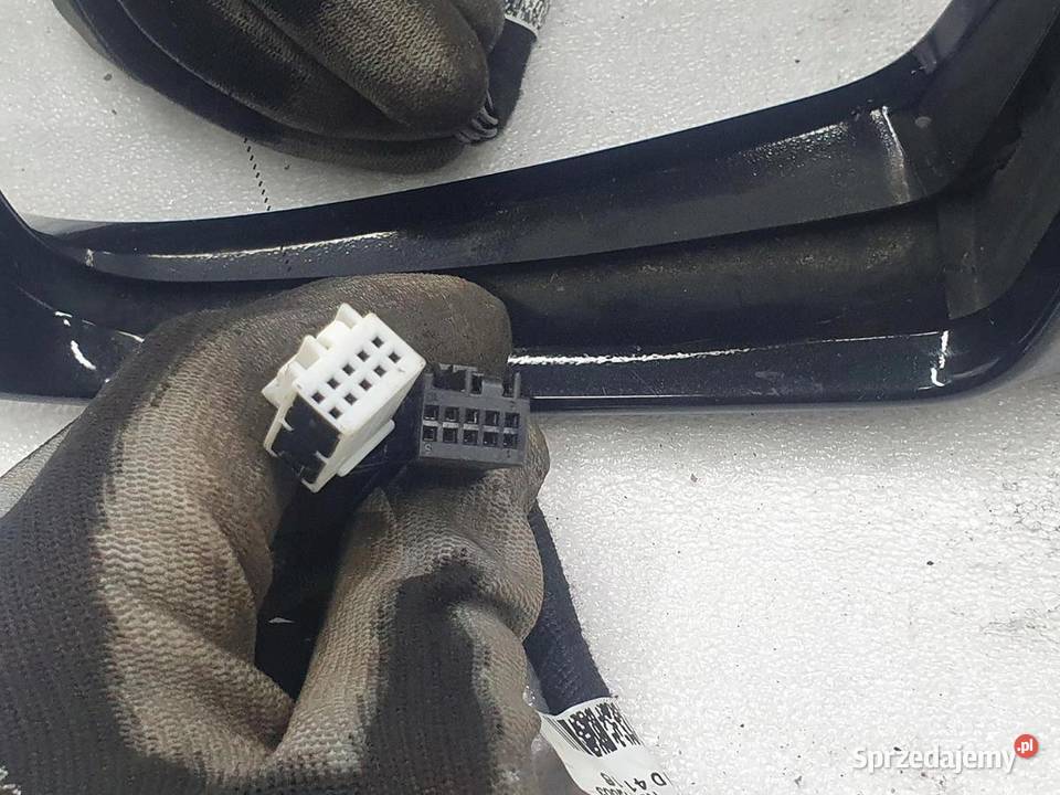 LUSTERKO LEWE MERCEDES ML W164 14PIN C197