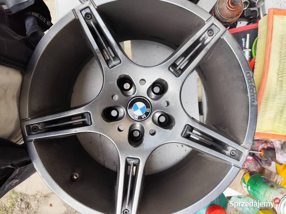 Felgi Momo sport 17 et 35 5x120 Samochodowe Ryki