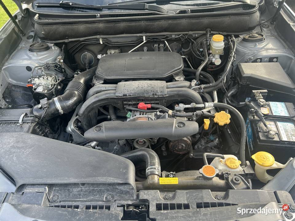 Subaru Outback 25i hak Hrubieszów