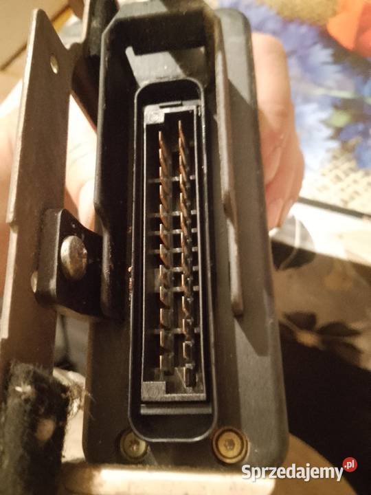 Sterownik silnika Golf 3 USA TEMIC 037906021A