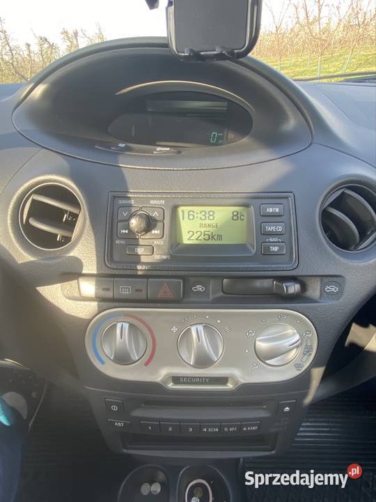 Toyota yaris Zarejestrowany w Polsce Malice
