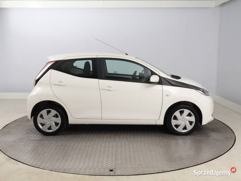 Toyota Aygo 10 VVTi Bielany Wrocławskie
