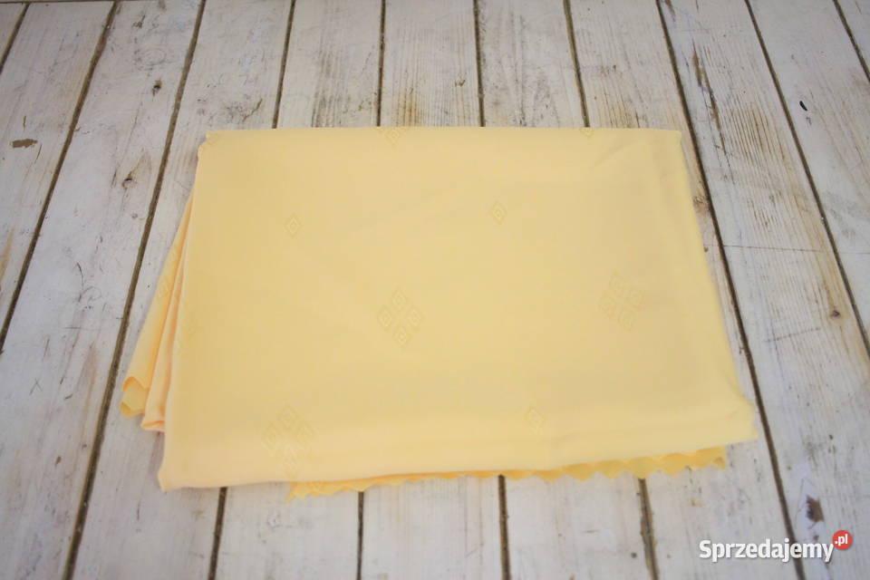 Obrus żółty 130x215 wiele sztuk Pszczyna