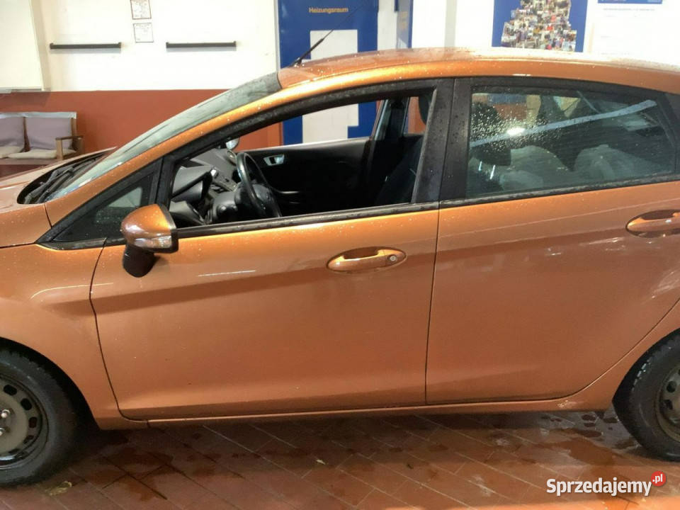 Ford Fiesta Polski salonpodgrzewana szyba centralny zamek sprzedam