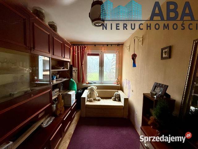 Mieszkanie do remontu na sprzedaż 3 piętra i więcej Sprzedaż Konin