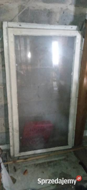 Kompletne okno drewniane z demontażu stan 79cm Budownictwo i akcesoria Niwy