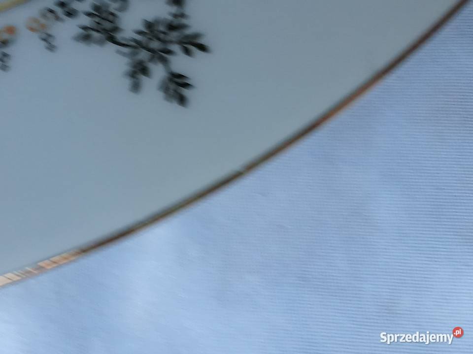 Ozdobny talerz ze scenką