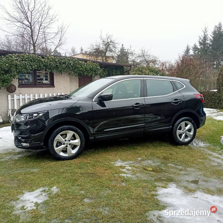 Nissan Qashqai automat 160