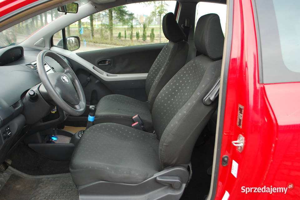 Toyota Yaris 10 benzyna Zarejestrowany w Polsce sprzedam