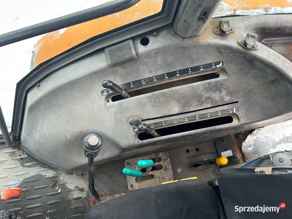 Renault Cergos 330 Tuz Pług do śniegu piaskarka Laskowiec sprzedam