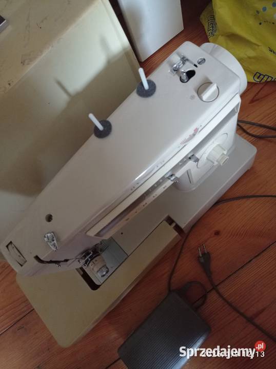 Maszyna do szycia Singer walizka