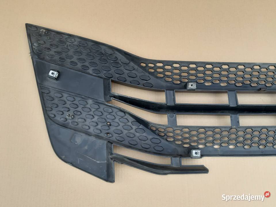 IVECO STRALIS SWAY XWAY GRILL ATRAPA 5802401392 Karoseria Części samochodowe Trzciel