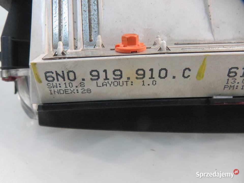 LICZNIK VW GOLF III 19 TD 6N0919910C