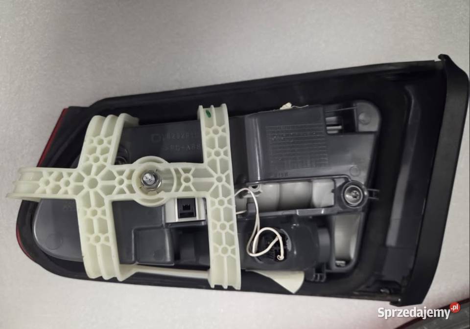 Lampy tylne lewe GLC W253 werUSA lewe Lubliniec