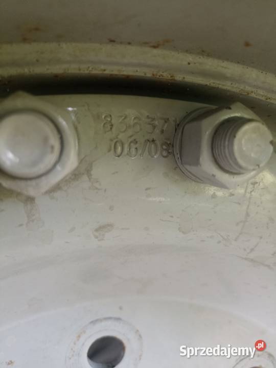 Opony rolnicze 136 R24 na feldze Opony rolnicze Złotnik