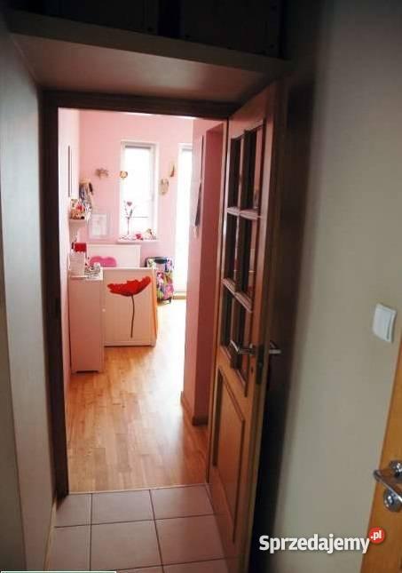Gocław 56m2 3 pokoje balkon garaż mazowieckie Warszawa sprzedam