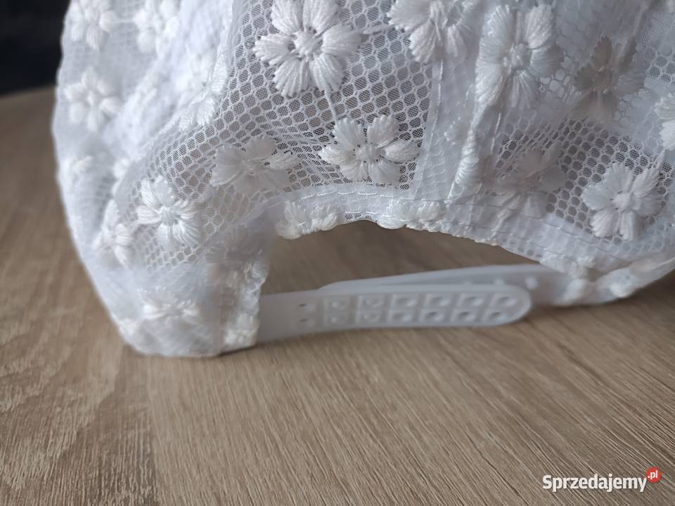 Czapka damska biała w kwiaty Pozostałe Kwidzyn sprzedam