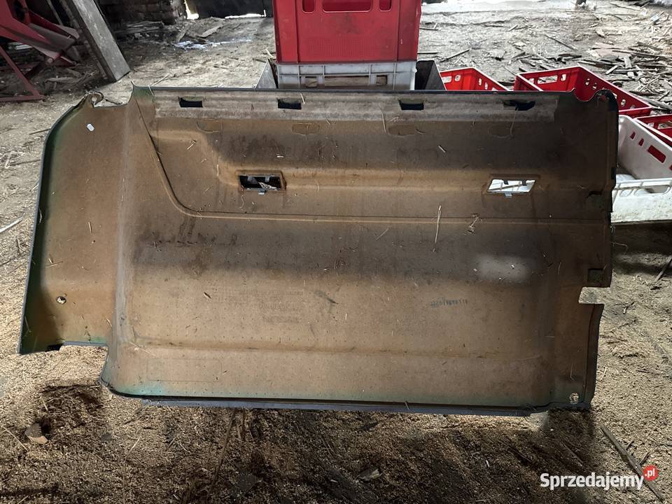 Boczek lewy Vw t4 caravelle long