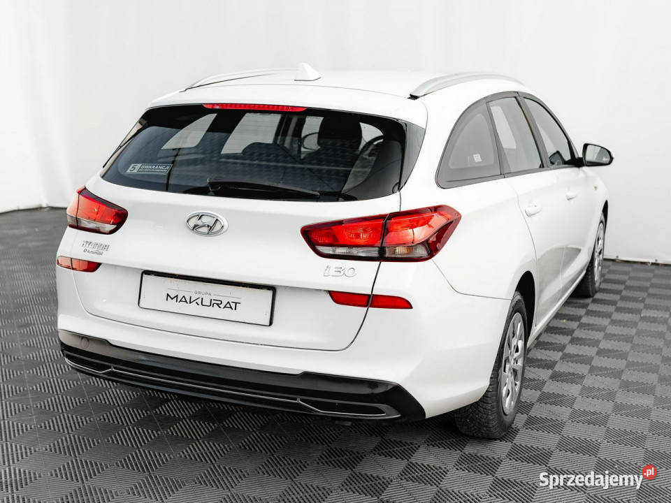 Hyundai i30 GD8G67810 TGDI Modern Kcof Czcof ASR (kontrola trakcji) Pępowo