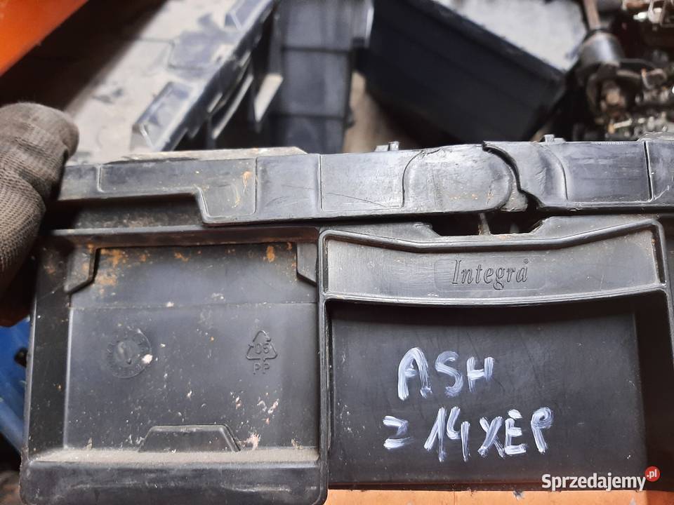 Opel Astra H III 3 lewy pas bezpieczeństwa Ksawerów