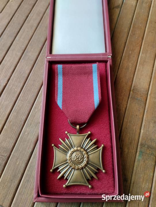 Krzyż Zasługi III RP Menniczy Poznań