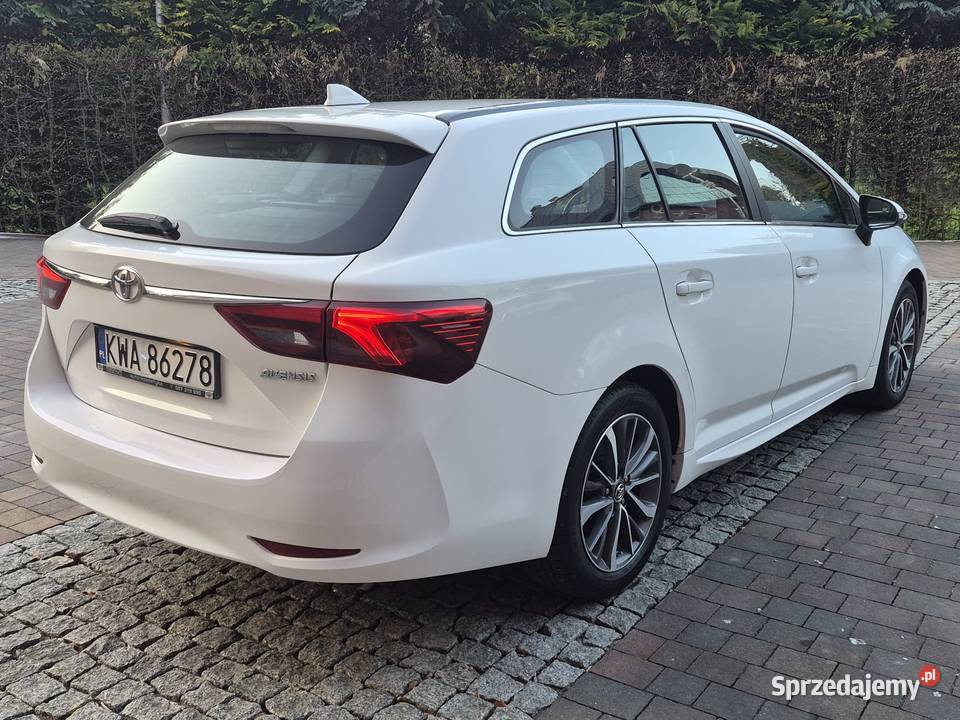 Toyota Avensis 2016 Premium 208k zadbana VAT23 małopolskie Mucharz