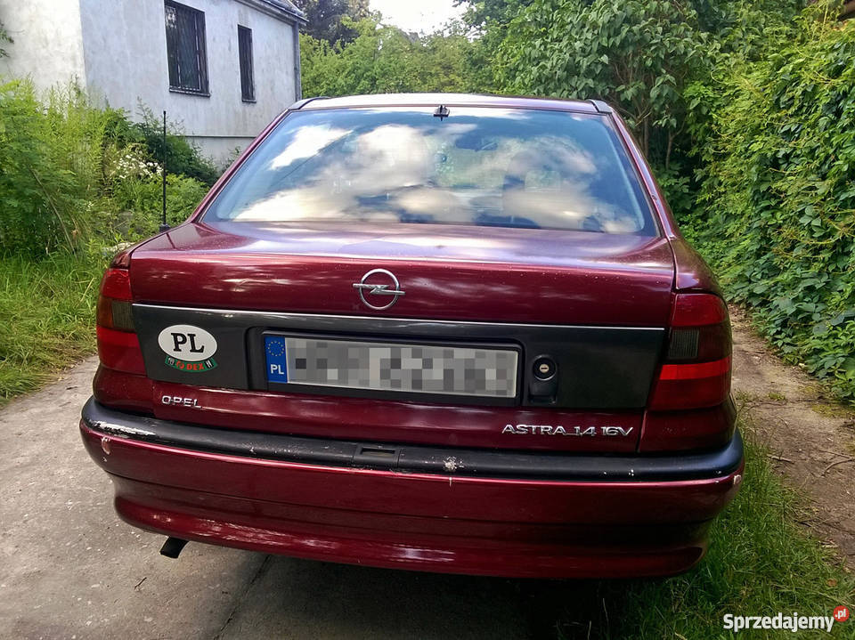 OPEL ASTRA 1997 16 16V 2001 w rodzinie Dobra nieuszkodzony Astra Komorów