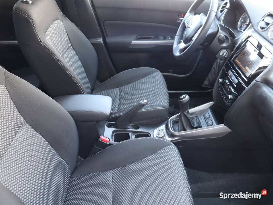 Suzuki Vitara 10 BoosterJet Katowice sprzedam