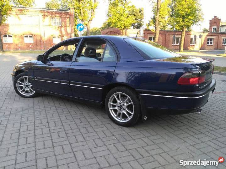 Śliczna Omega b Irmscher 20 16v CLIMATRONIK manualna Motoryzacja wielkopolskie Gniezno