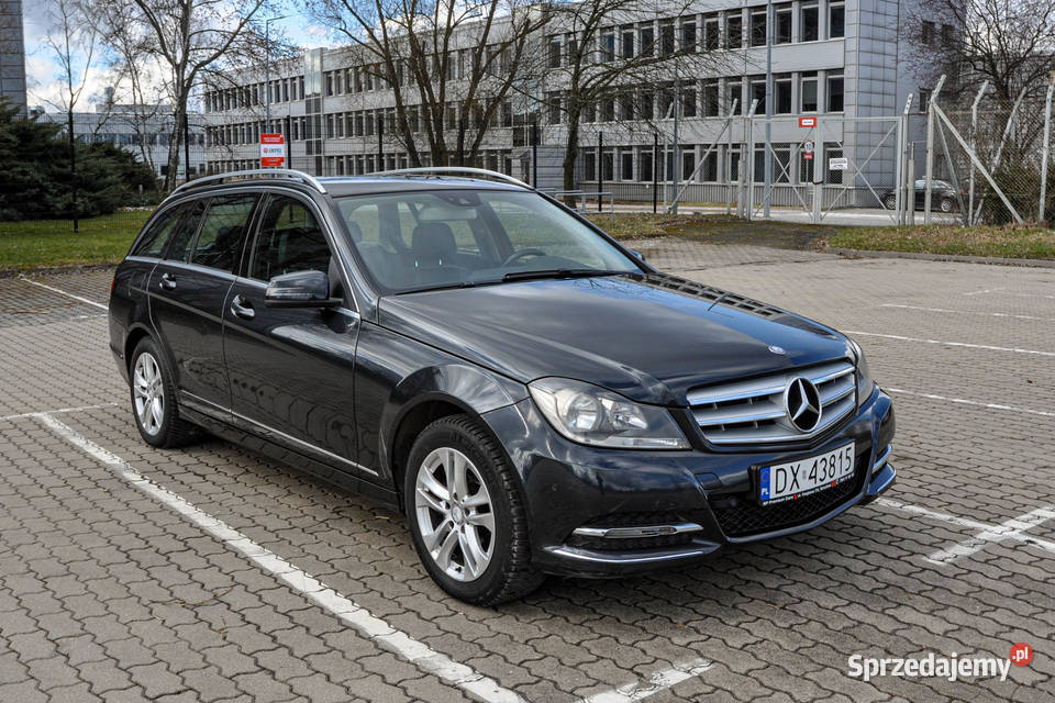 MercedesBenz Klasa C 2013 r Lift nieuszkodzony Wrocław