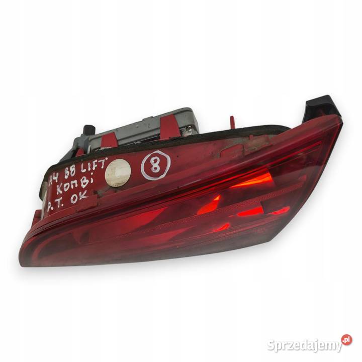 LAMPA PRAWA Audi A4 B8 Avant kombi tylna tylnia Lampy tylne Chełm