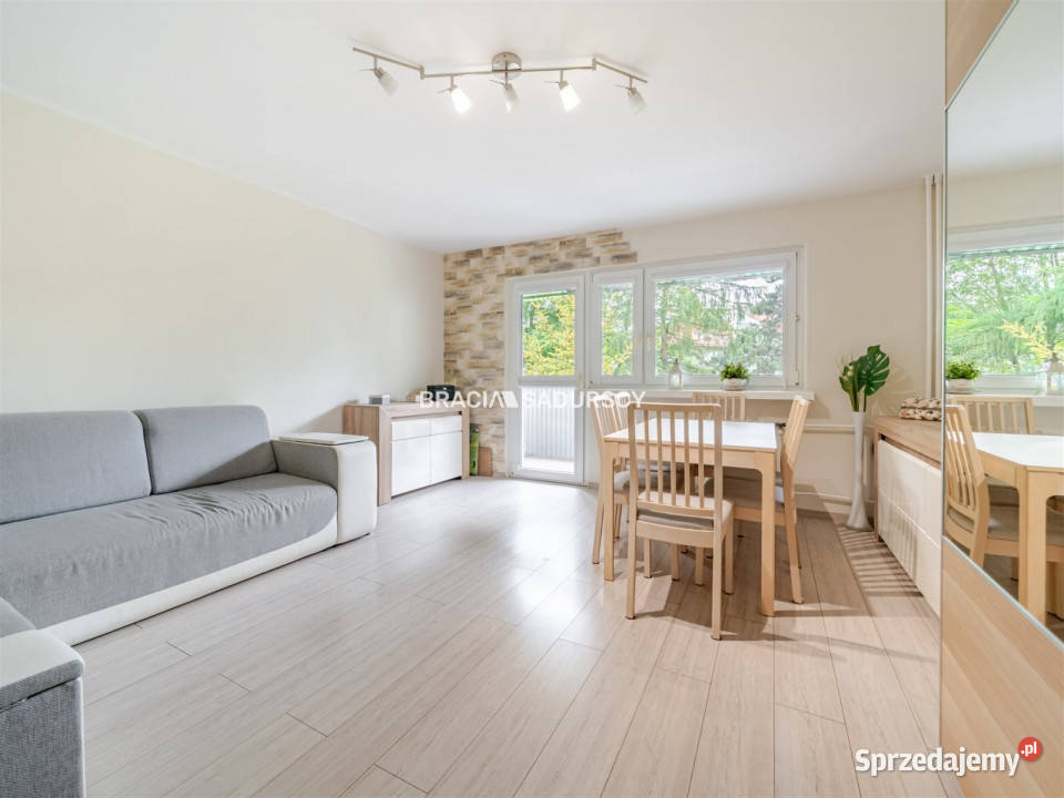 Mieszkanie Kraków Bohaterów Września 646m2 3pok Liczba pokoi 3