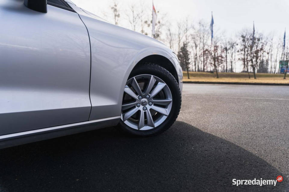 Volvo V60 B4 światła do jazdy dziennej Łódź