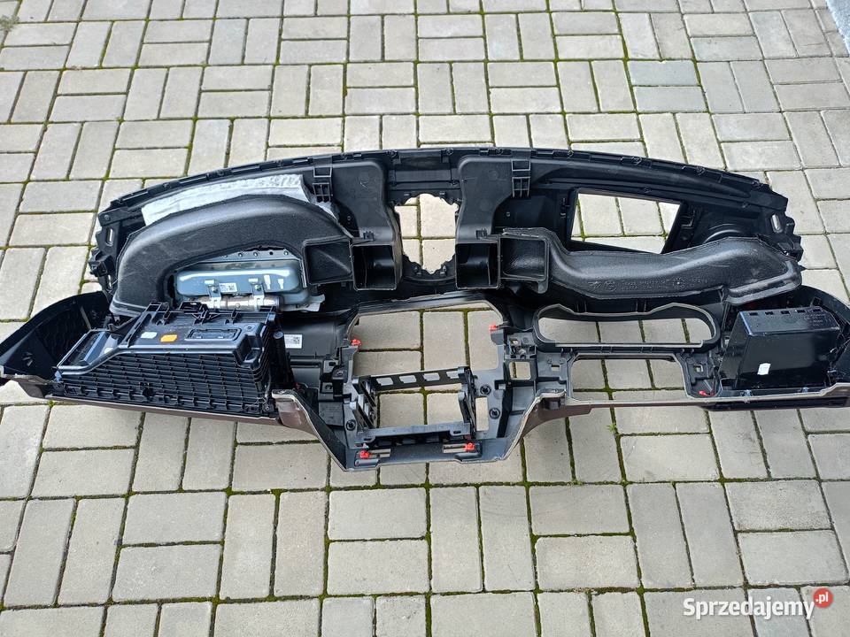 Deska rozdzielcza konsola BMW F10 f11 Wiewiec