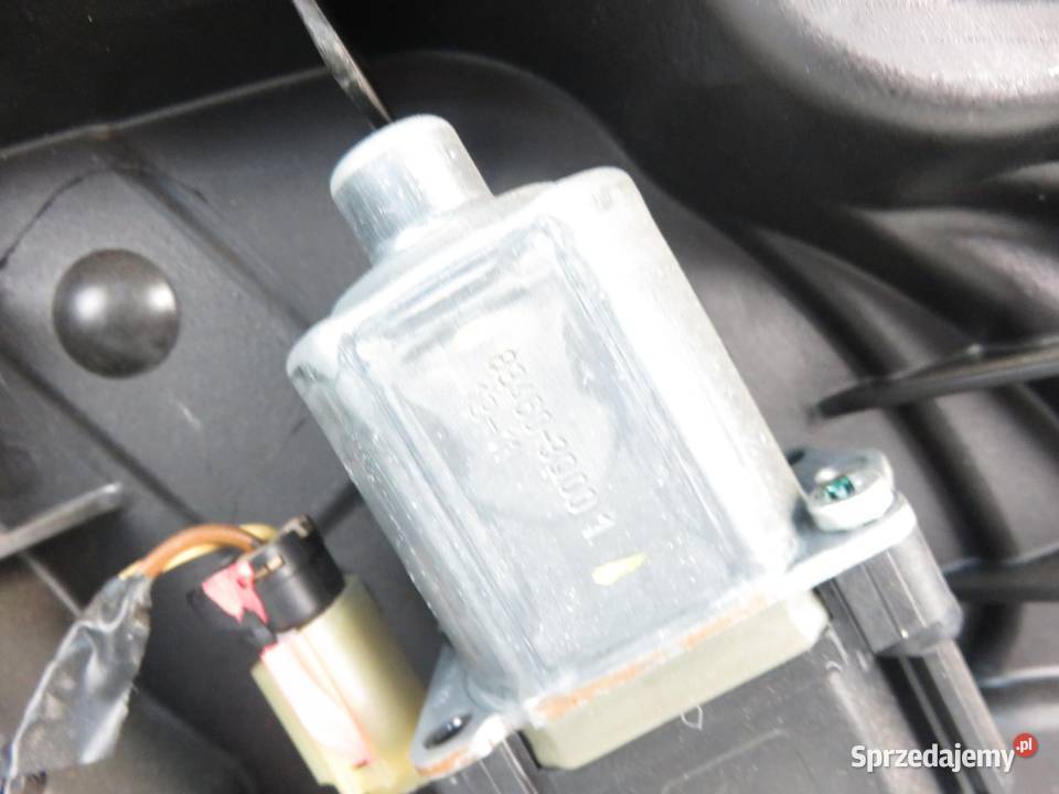 PODNOŚNIK SZYBY PRAWY TYLNY SONATA VI 834803Q001 osobowe Mechanizmy opuszczania szyb