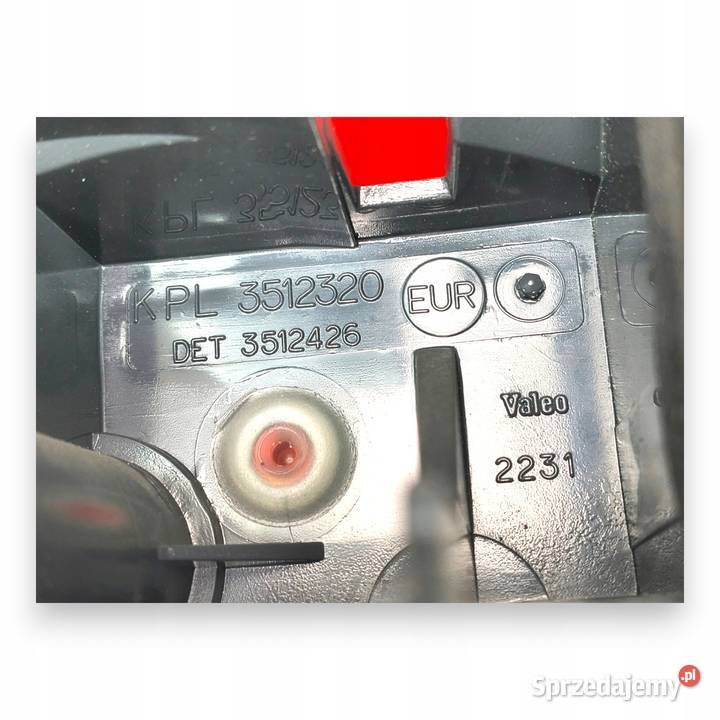 LAMPA PRAWA Volvo V70 I XC70 9600r TYLNA prawy Chełm